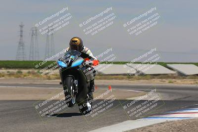 media/Jul-22-2022-TrackDaz (Fri) [[ca4971259a]]/Group B/130pm (Wheelie Bump)/